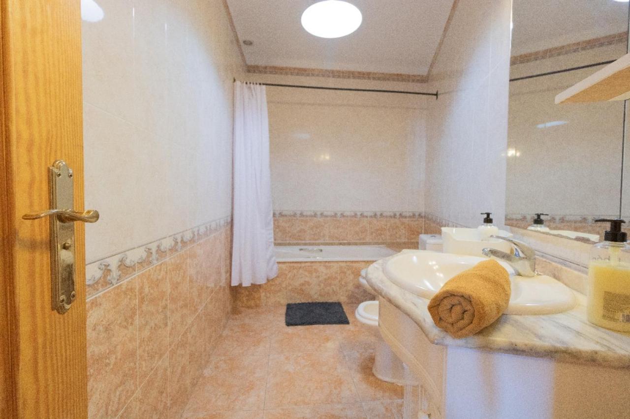 Three Bedroom Apartament Near Santa Cruz 1A Esterno foto
